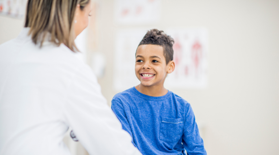 child seeing pediatric allergist 